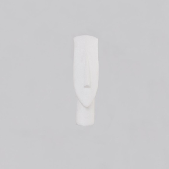 MARBLE HEAD OF A FIGURINE on marble base - SM070SM52 MARBLE HEAD OF A FIGURINE on marble base - SM070SM52
